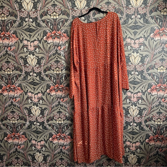 Asos Plus Size Polka Dot Maxi Dress - Picture 5 of 6